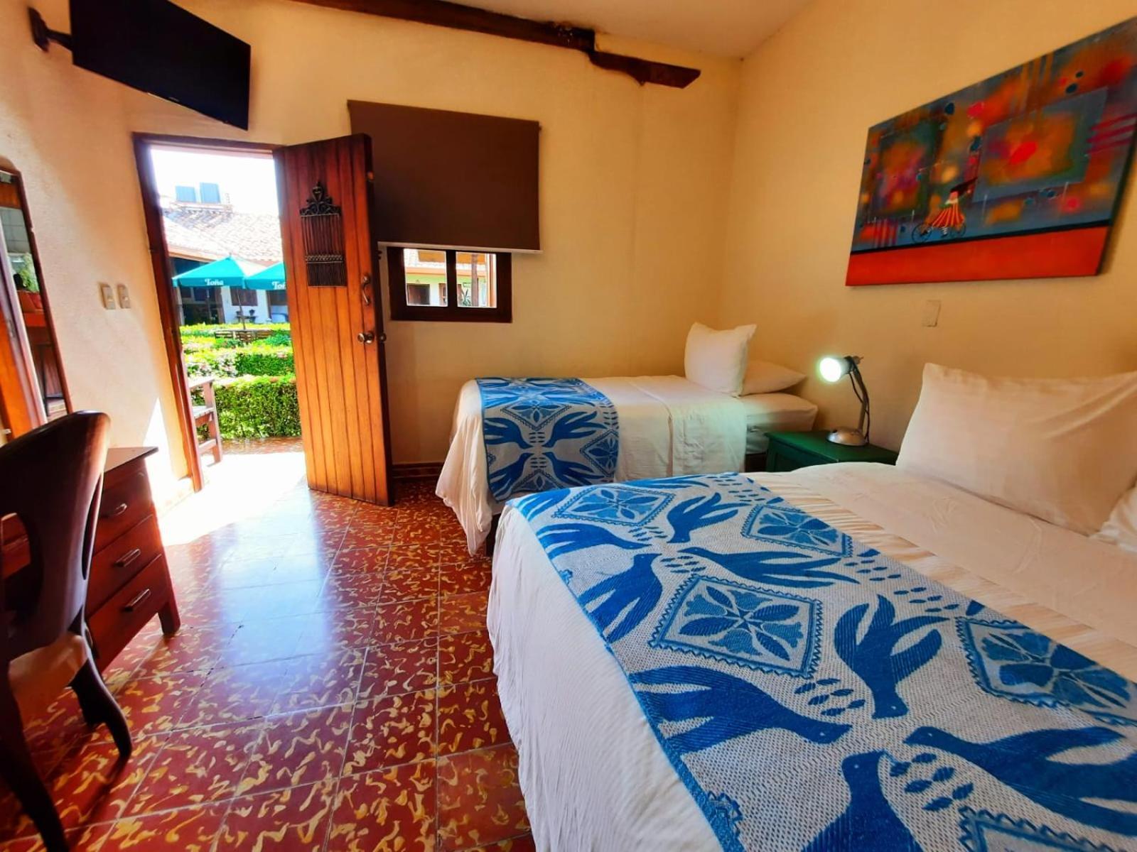 Hotel La Posada Del Doctor เลออน ภายนอก รูปภาพ