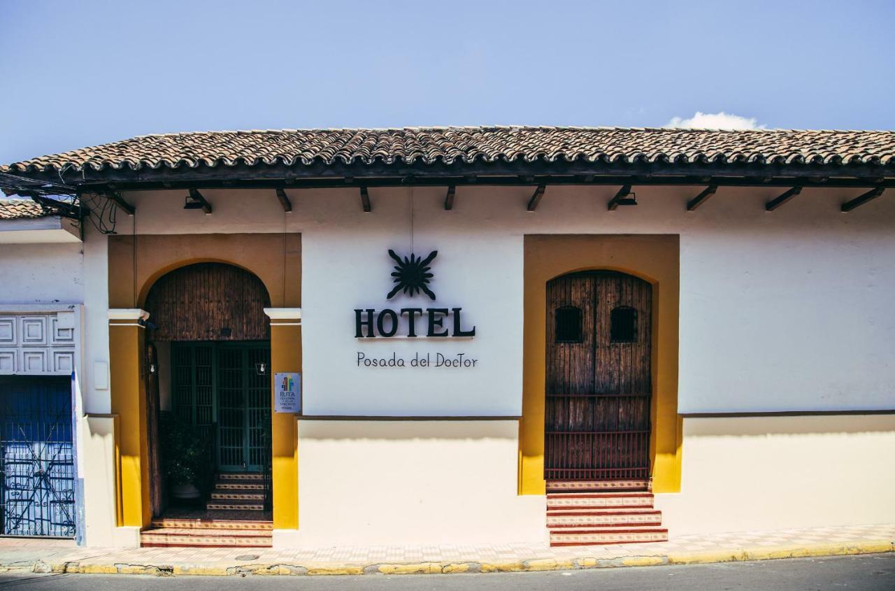 Hotel La Posada Del Doctor เลออน ภายนอก รูปภาพ